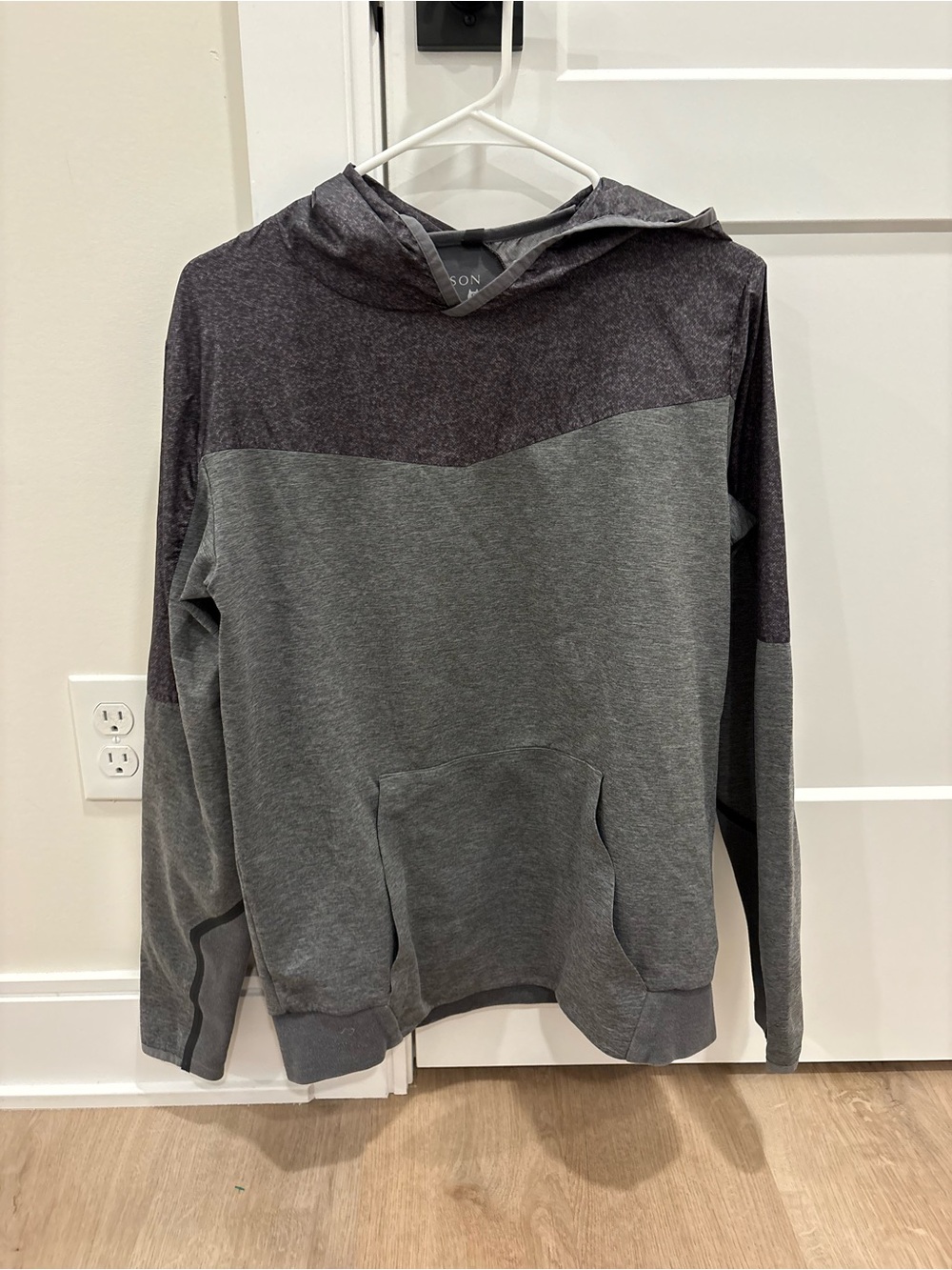 Greyson Navajo Hoodie Pullover Size Small